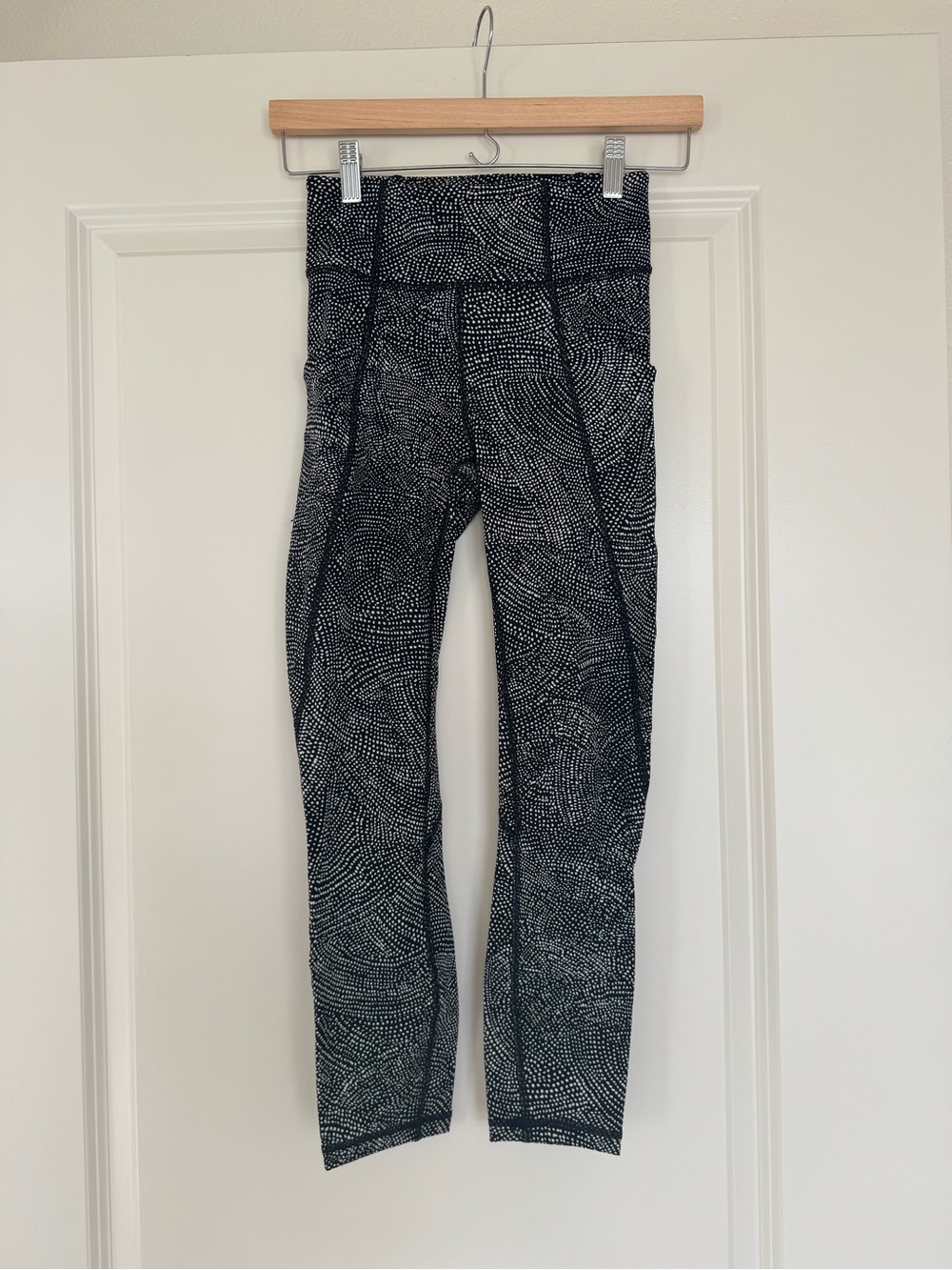 Lululemon Fast and Free High-Rise Leggings "25 with Side Pockets